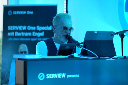 Photo: SERVIEW One, Bertram Engel Performance