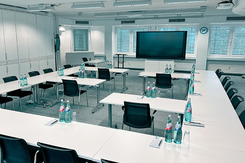 SERVIEW GmbH Training Room Facilities SERVIEW GmbH Training Room Facilities